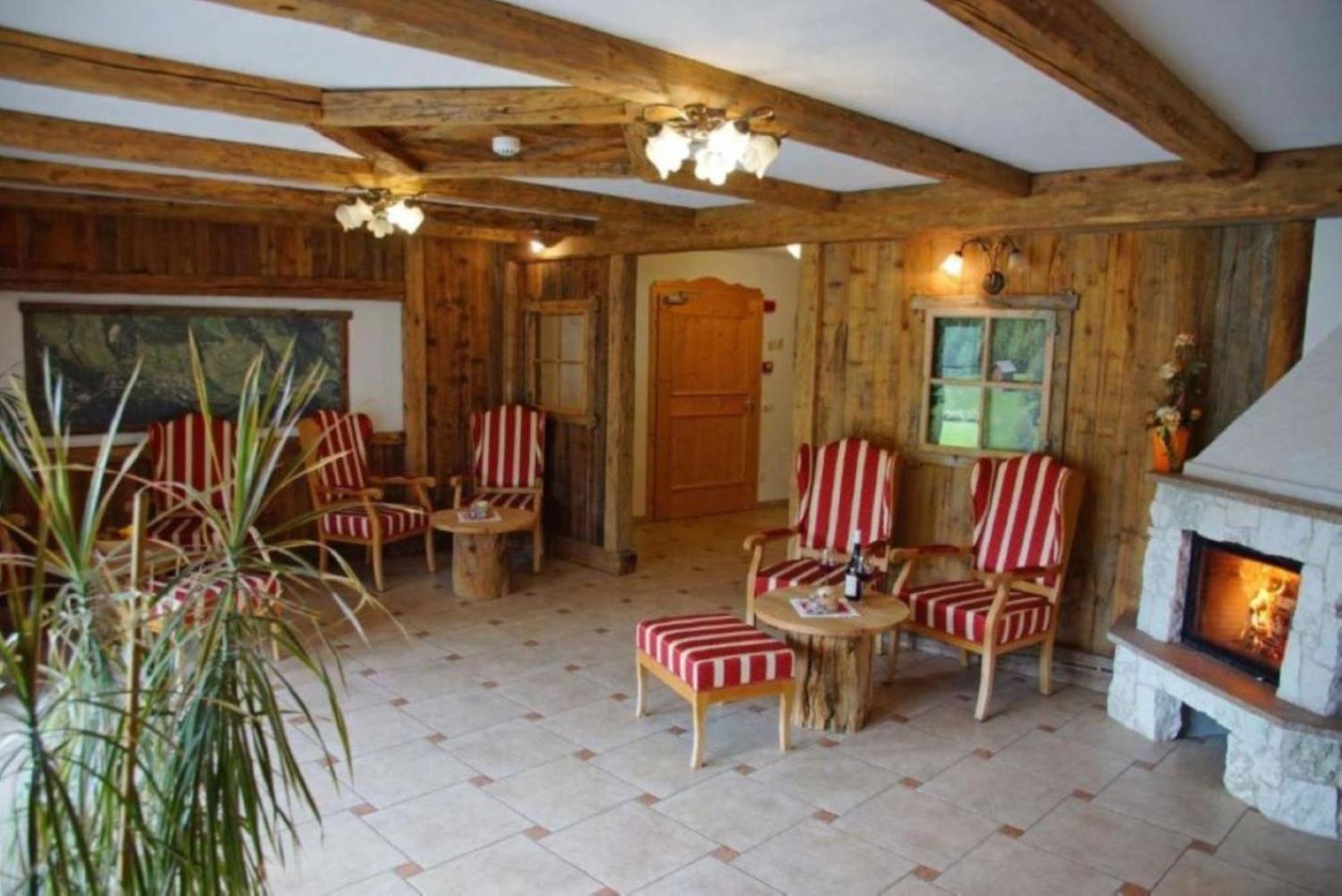 Hotel Pension Odles ซานมาร์ตีโน อิน บาร์เดีย ภายนอก รูปภาพ
