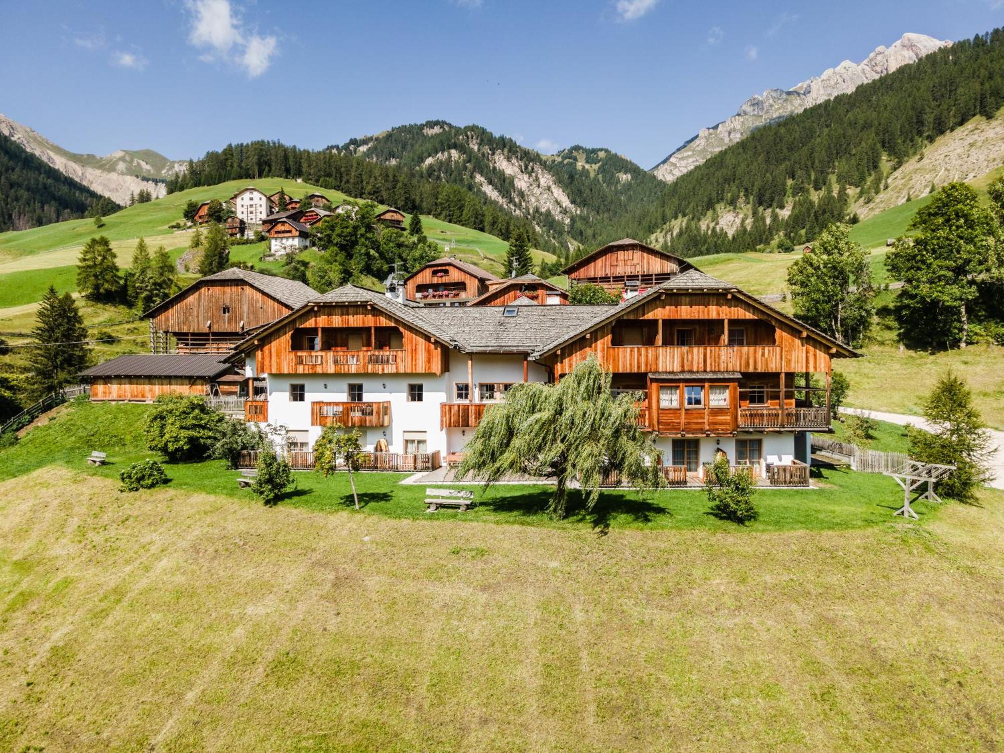 Hotel Pension Odles ซานมาร์ตีโน อิน บาร์เดีย ภายนอก รูปภาพ