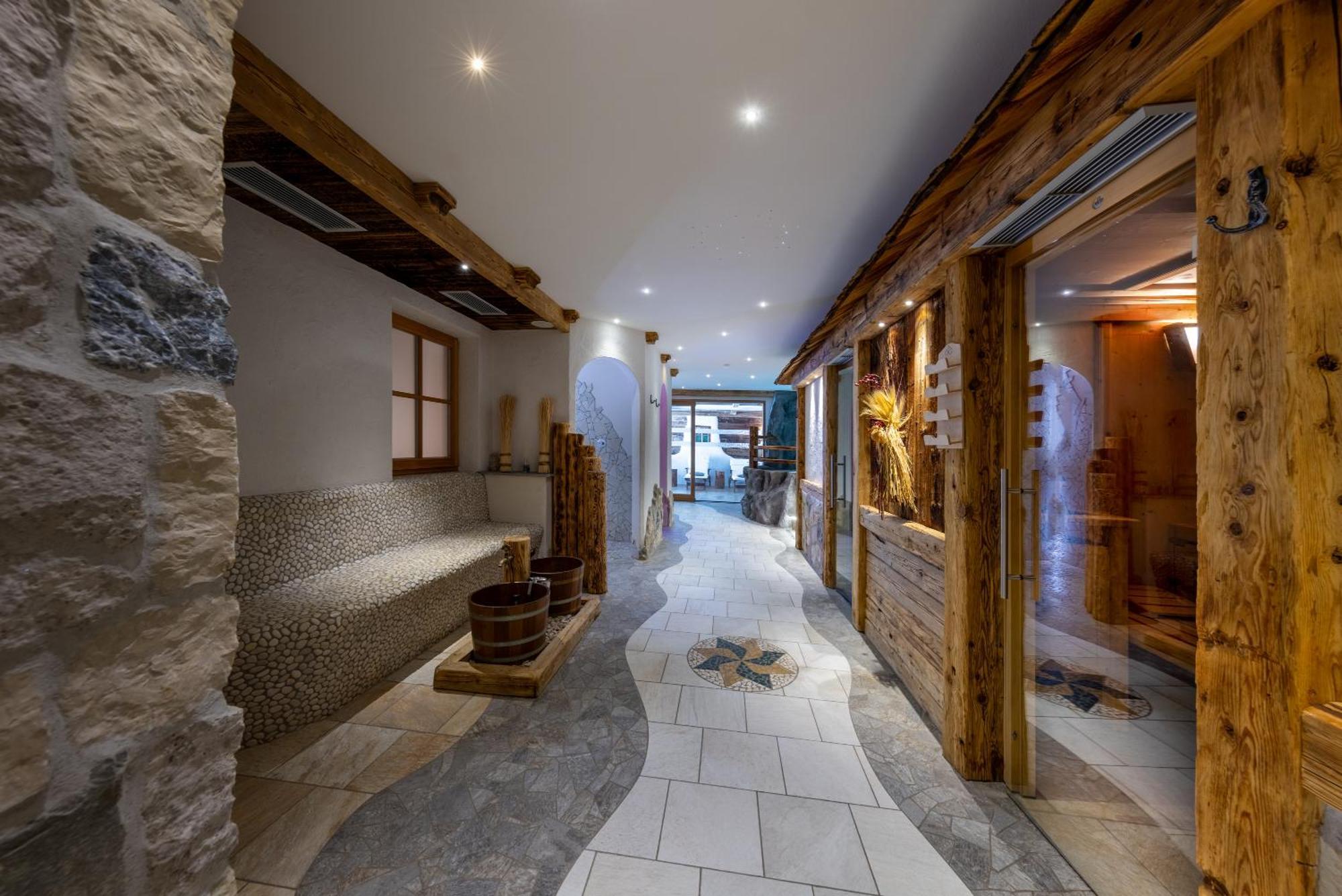 Hotel Pension Odles ซานมาร์ตีโน อิน บาร์เดีย ภายนอก รูปภาพ