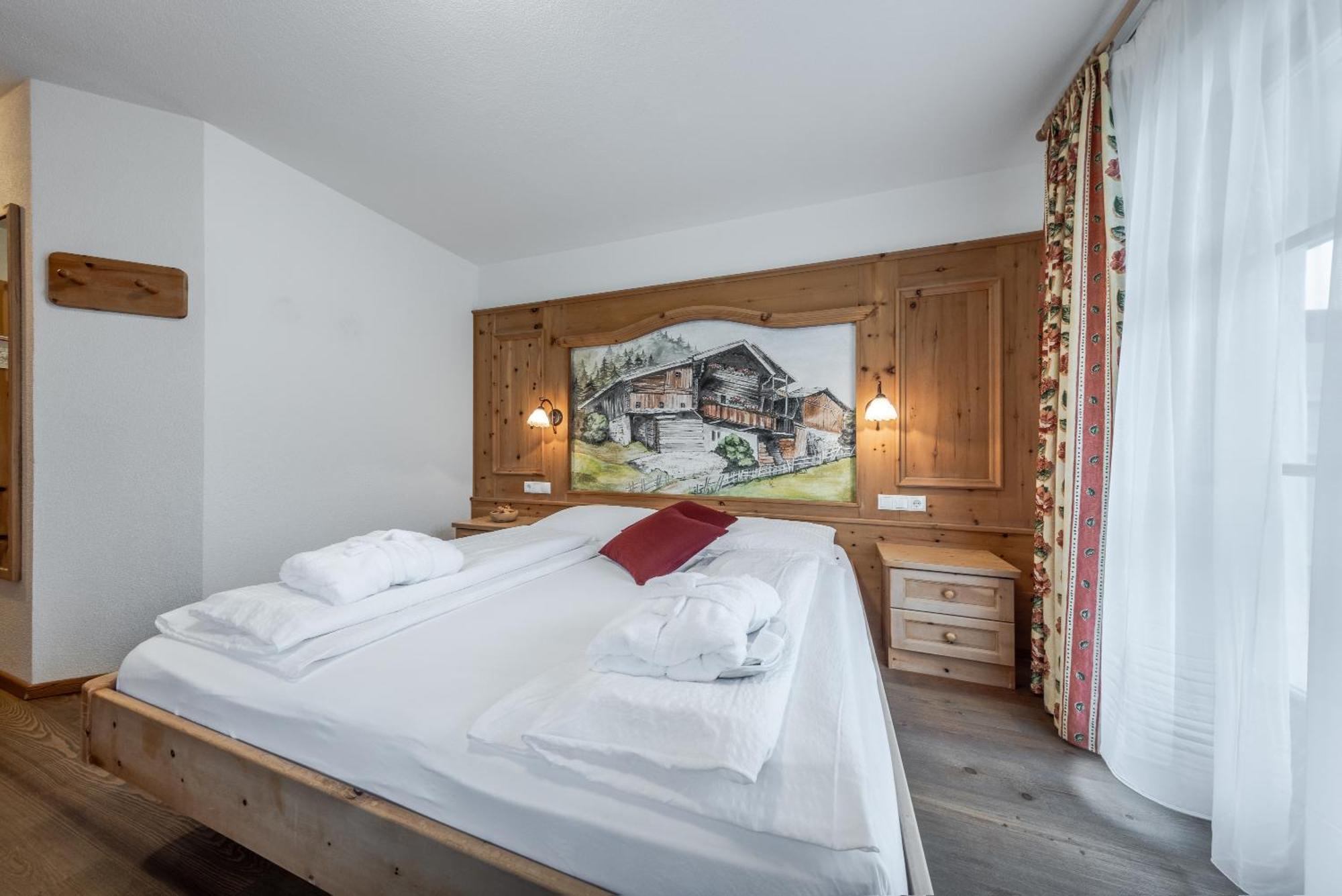 Hotel Pension Odles ซานมาร์ตีโน อิน บาร์เดีย ภายนอก รูปภาพ